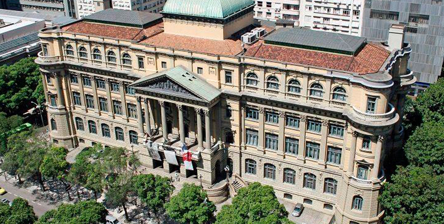 Experi�ncias culturais